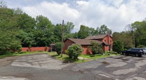 The Best Comfort Food In Pennsylvania Is Hiding Miles Down A Bumpy Dirt Road, But It’s So Worth The Effort