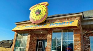 The Glazed Donuts From Thee Heavenly Donuts In Louisiana Are So Good, They Practically Melt In Your Mouth