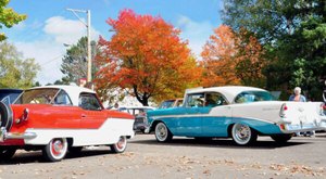 The Small Town In Wisconsin That Goes Big For Fall