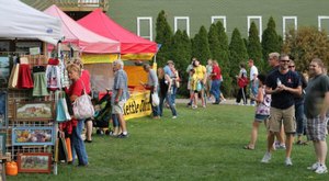 The Small-Town Harvest Festival In Wisconsin Belongs On Your Autumn Bucket List