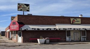 The Tiny Shop Near Detroit That Serves Homemade Ice Cream To Die For