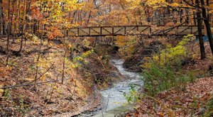 This Little-Known Scenic Spot In Cleveland That Comes Alive With Color Come Fall