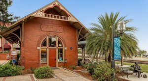 The Coolest Visitor Center In Florida Is Inside A Refurbished Train Depot