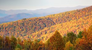 Here Are The Best Times And Places To View Virginia’s Fall Foliage In 2023