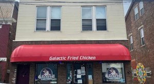 The Best Fried Chicken In Kentucky Is Served At This Iconic Hole-In-The-Wall Restaurant
