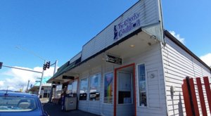 There Is An Enchanting Wizard-Themed Store And Cafe In Oregon That You Absolutely Must Visit