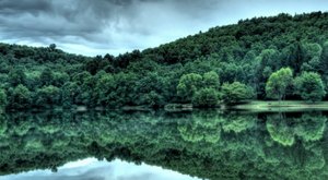 7 Gorgeous Lakes To Visit Around Pittsburgh This Summer