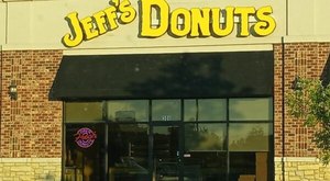 The Glazed Donuts From Jeff’s Donuts In Indiana Are So Good, They Practically Melt In Your Mouth