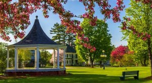 With a Gazebo And Concert Venue, This Vermont Park Is the Ultimate Family Destination