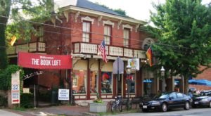 You Could Easily Spend All Weekend At This Enormous Columbus Bookstore