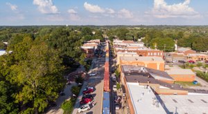 The Best Small Town Getaway In Kentucky: Best Things To Do In La Grange