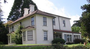 The Story Behind San Francisco’s Most Haunted House Will Give You Nightmares