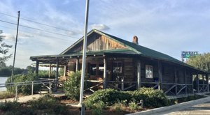 The Coolest Visitor Center In Georgia Has Water Views And Is Housed In An Old Lumber Commissary