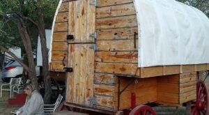 Custer’s Cottage Has A Covered Wagon Campground In North Dakota And It’s A Unique Overnight Adventure