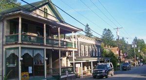 The Scenic Drive In New York That Runs Straight Through The Charming Hamlet Of Pine Hill