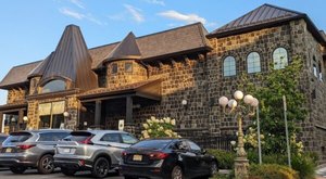 One Of The Best Diners In New Jersey Is Tucked Away In A Majestic Castle