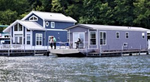 These Floating Cabins Near Cincinnati Are The Ultimate Place To Stay Overnight This Summer