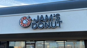 The Glazed Donuts From Jam’s Donuts In Oklahoma Are So Good, They Practically Melt In Your Mouth