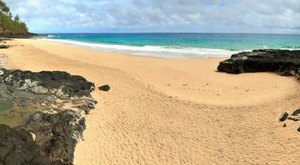 The Natural Waterpark In Hawaii That’s The Perfect Place To Spend A Summer’s Day