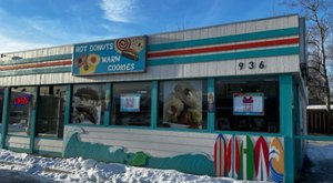 Locals Can’t Get Enough Of The Artisan Creations At This Tiny Donut Shop In Alaska