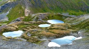 The 2-Mile April Bowl Trail Might Just Be The Most Enchanting Hike In Alaska