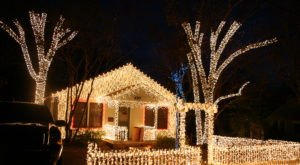 This Neighborhood In Austin Has The Brightest And Best Christmas Lights In The City
